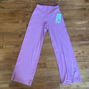 lululemon Align HR Wide-Leg Pant 31”. SIZE 6 BRAND NEW WITH TAGS!